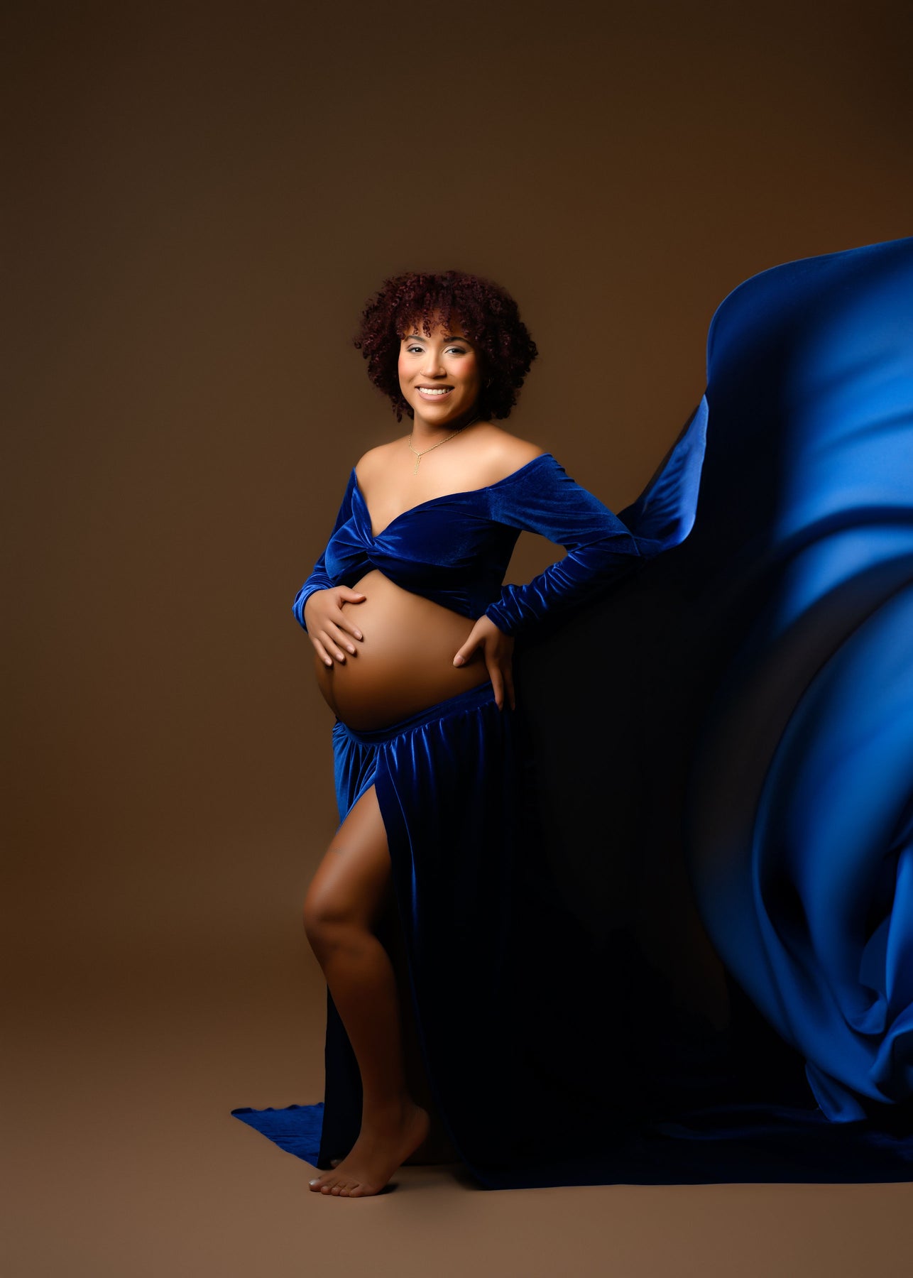 Nova Gown - Maternity Dress Rental ShopMom2B Nova Gown - Maternity Dress Rental ShopMom2B