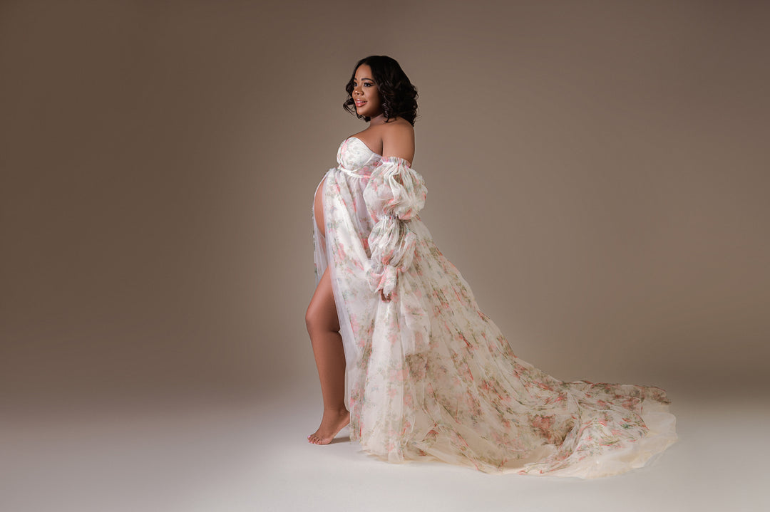 purple butterfly maternity dress Butterfly maternity shoot #maternityphotography #butterfly #ohbaby  #montgomeryphotographer